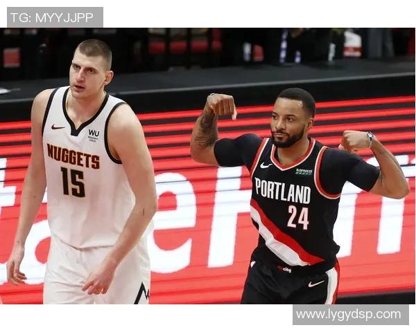 文班亚马首场比赛表现抢眼五次盖帽并隔扣字母哥引发热烈讨论