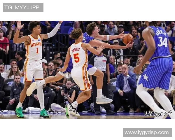 2011年NBA季后赛魔术队与老鹰队激战回顾及精彩瞬间分析